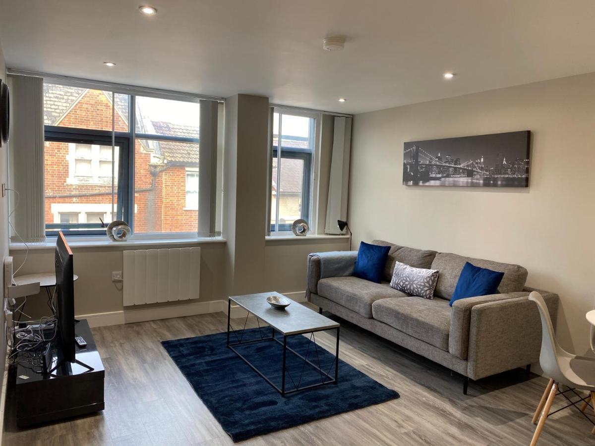 Marie'S Serviced Apartment 1 Bed Citystay, Parking Bedford Exteriör bild